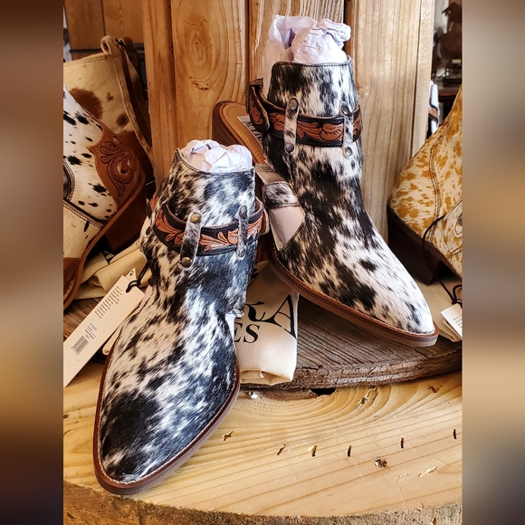 Myra Bag Booties Hair On Beth Jane Hand tooled Leather Myra Boots NWT - Picture 8 of 14